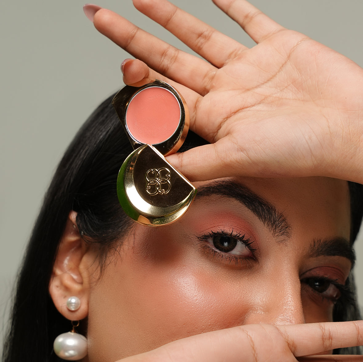 All swipe blush